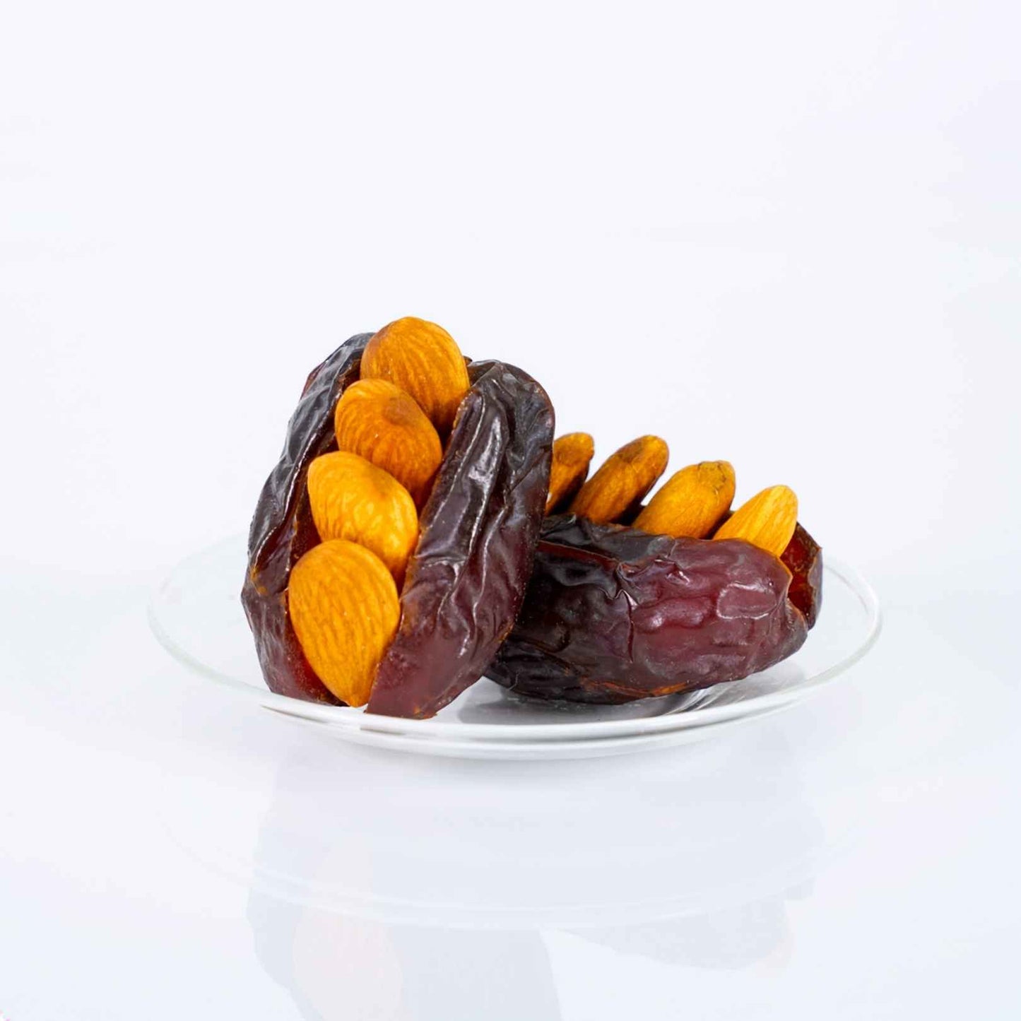Stuffed Dates with Almonds – Premium Arabic Delight