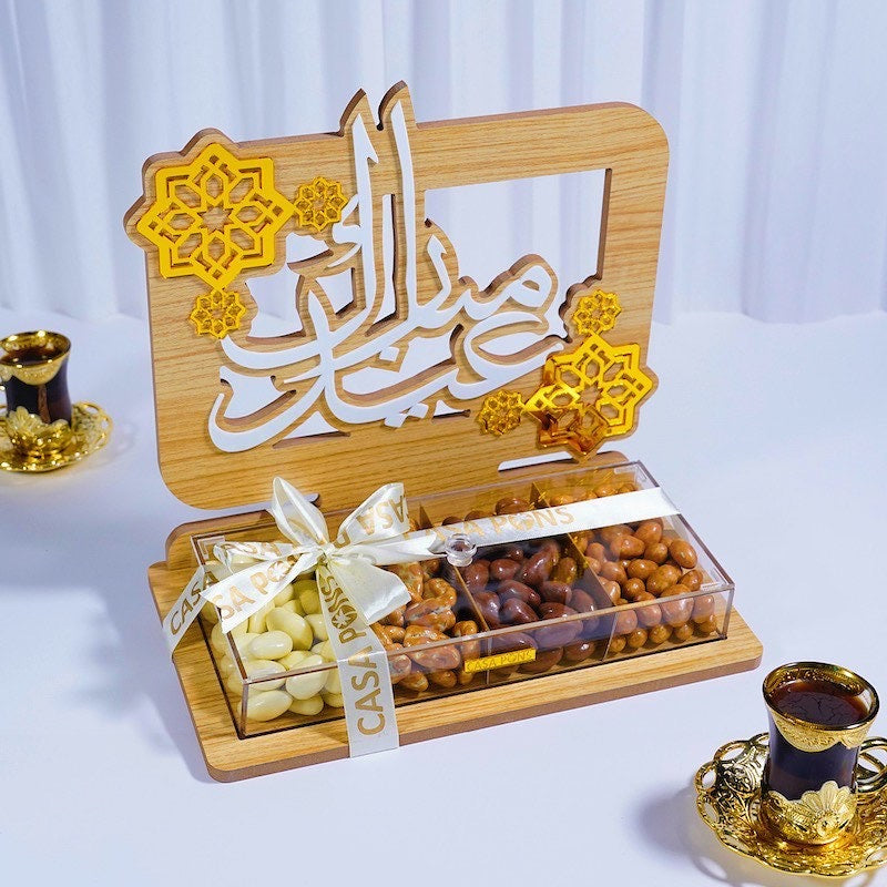 حامل زهور العيد الذهبية - تشكيلة متنوعة من الحلويات