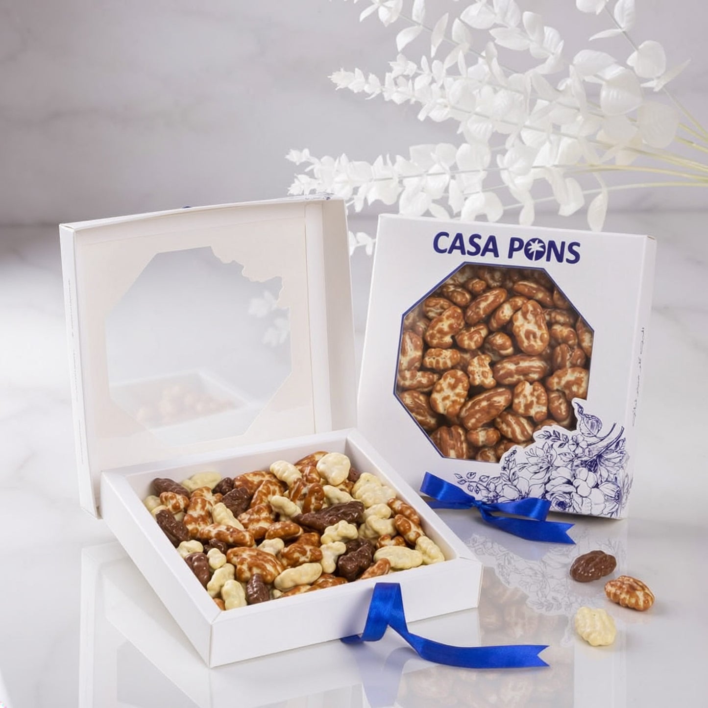 صندوق هدايا من مزيج البقان - صغير (400 غرام، نكهات متنوعة)