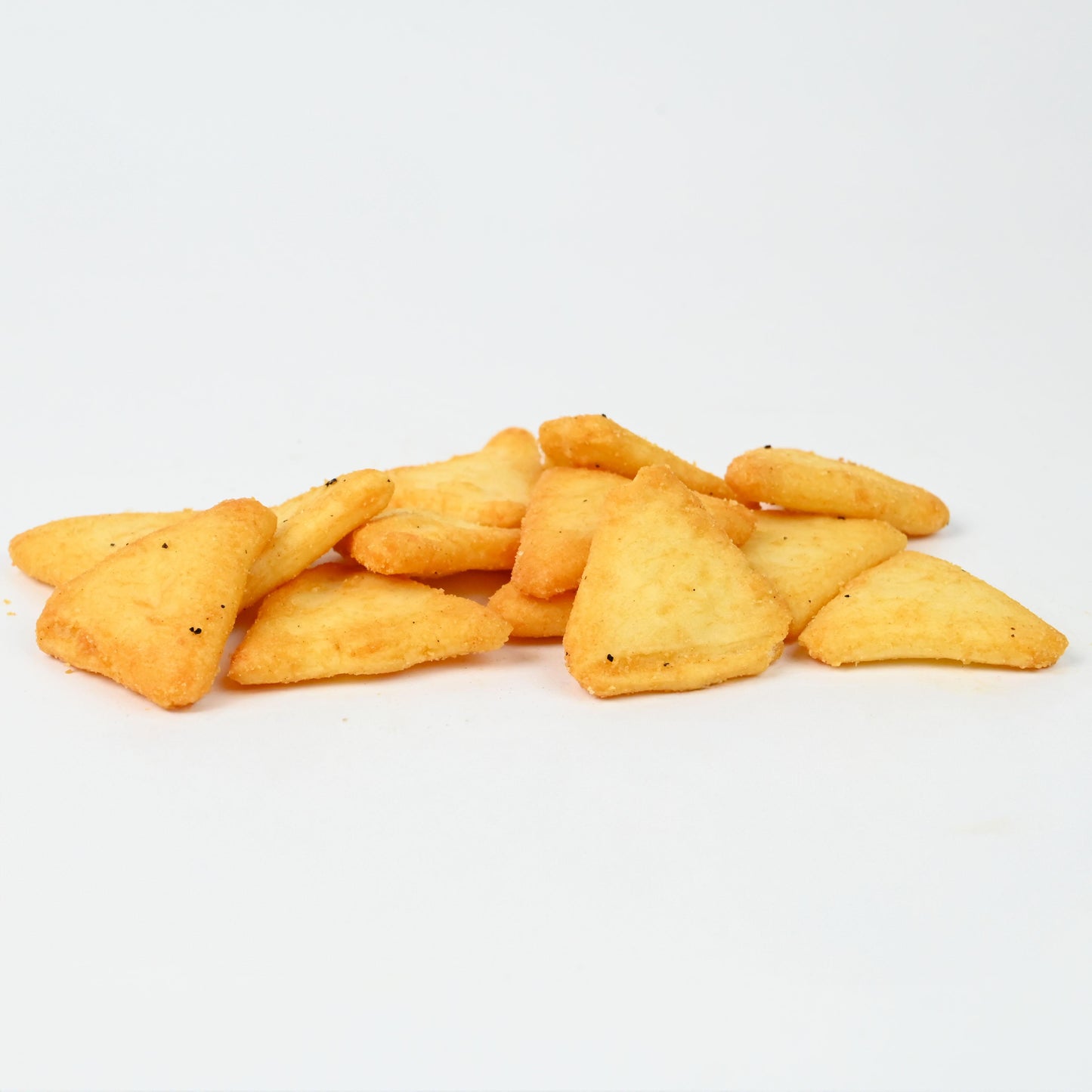 Triangle Crackers BBQ 250g – Casa Pons crispy triangle crackers with bold barbecue flavor