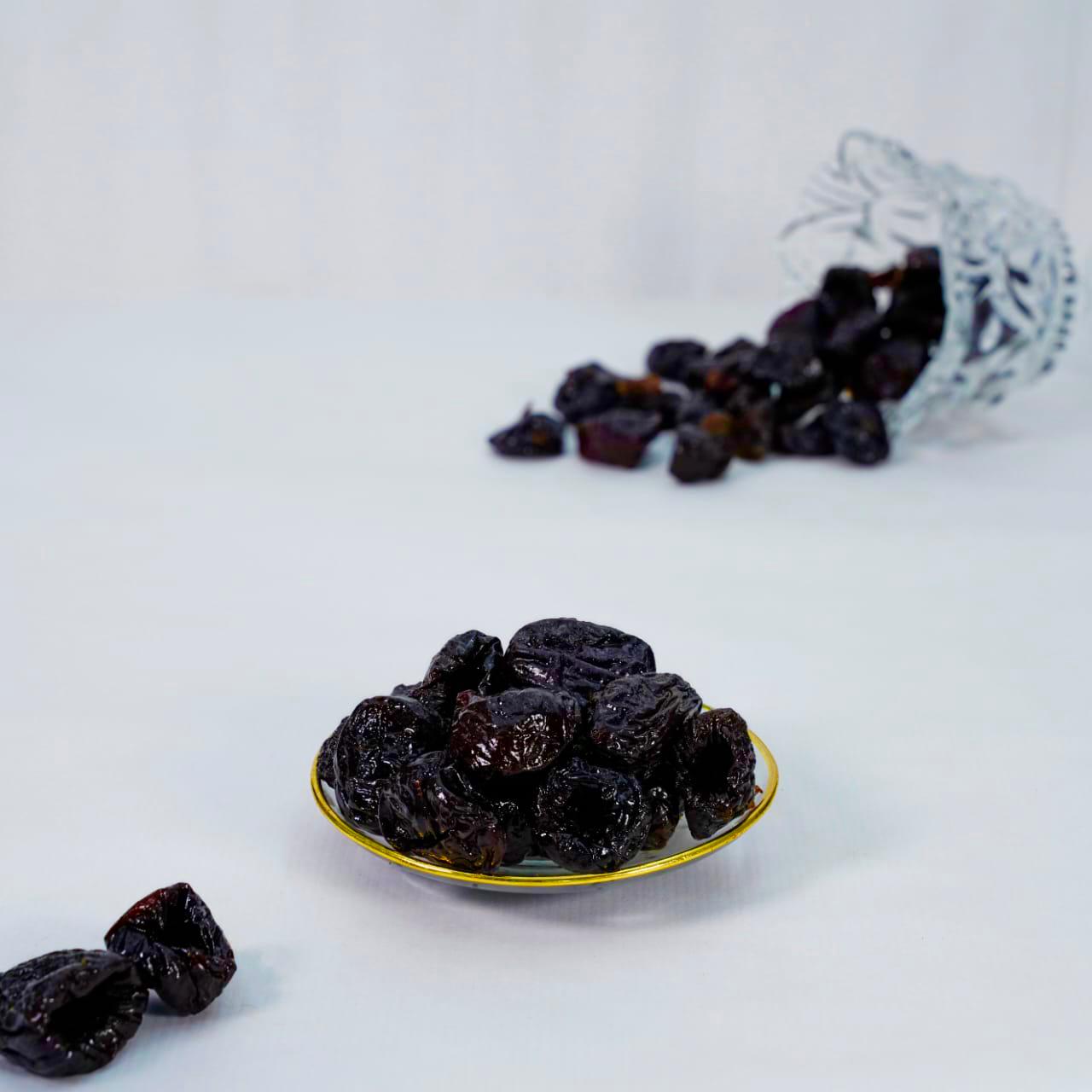 البرقوق الخالي من البذور