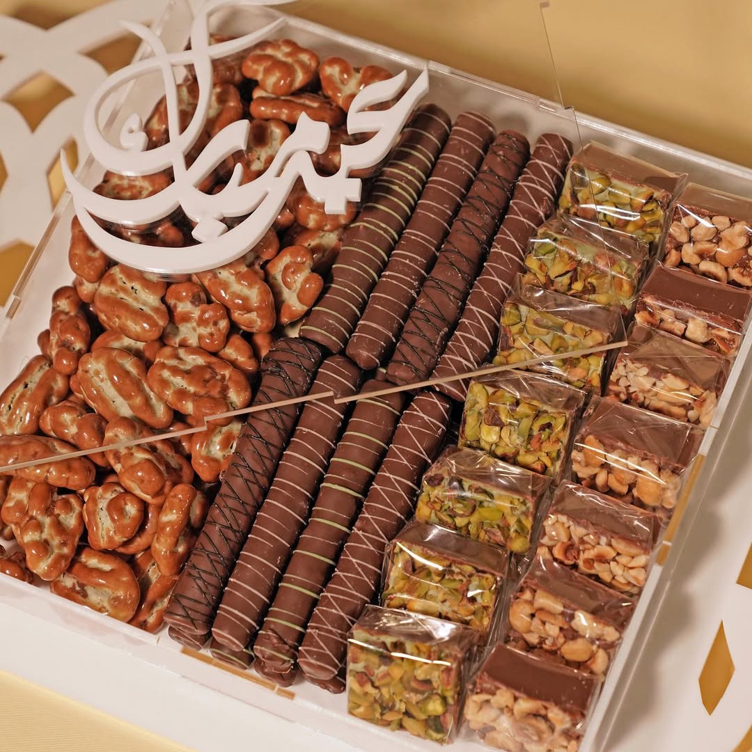 أكريليك أبيض - المجموعة الكلاسيكية (1.3 كيلوغرام)