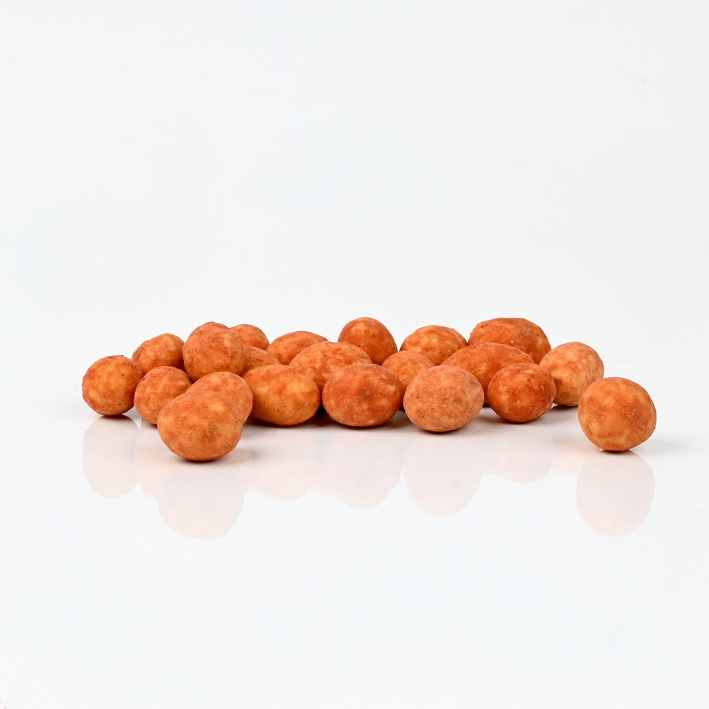 كري-كري الفول السوداني المغطى المقرمش – وجبة خفيفة مالحة مقرمشة