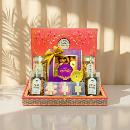 سلة مستطيلة متوسطة الحجم بتصميم فيل فوشيا | هدية ديوالي مع جوز البقان والمكسرات والحلويات