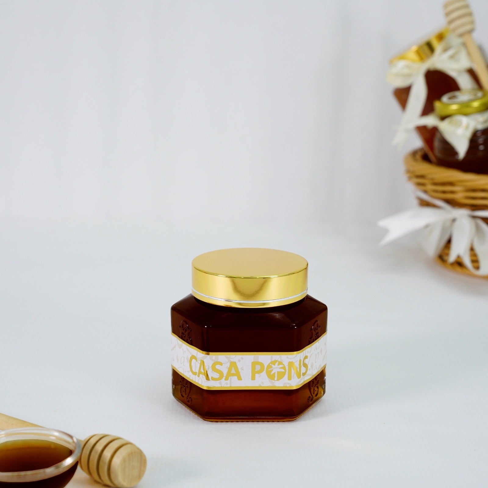 Jar of Royal Hadramy honey from Yemen showing unprocessed golden honey sourced from the valleys of Hadramawt