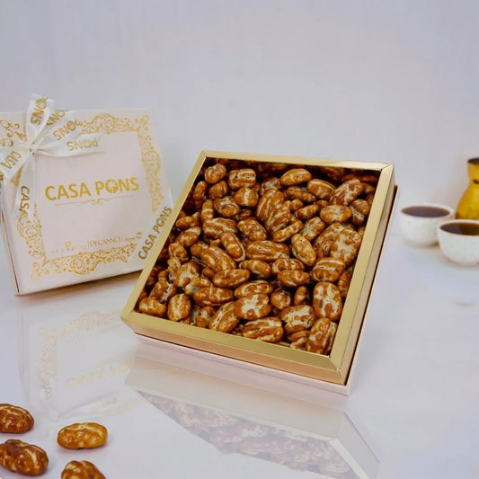 Large Pecan Caramel Gift Box – Off White Edition