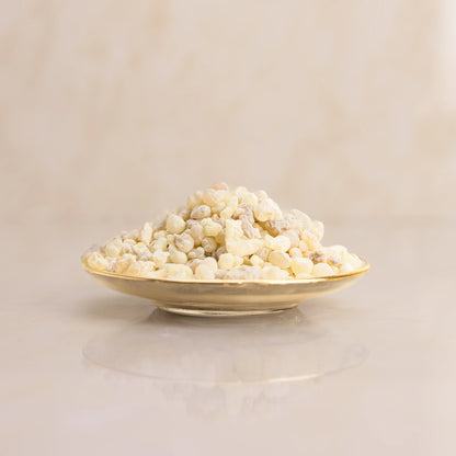 Premium Omani Luban frankincense resin – edible natural gum from Dhofar, Oman