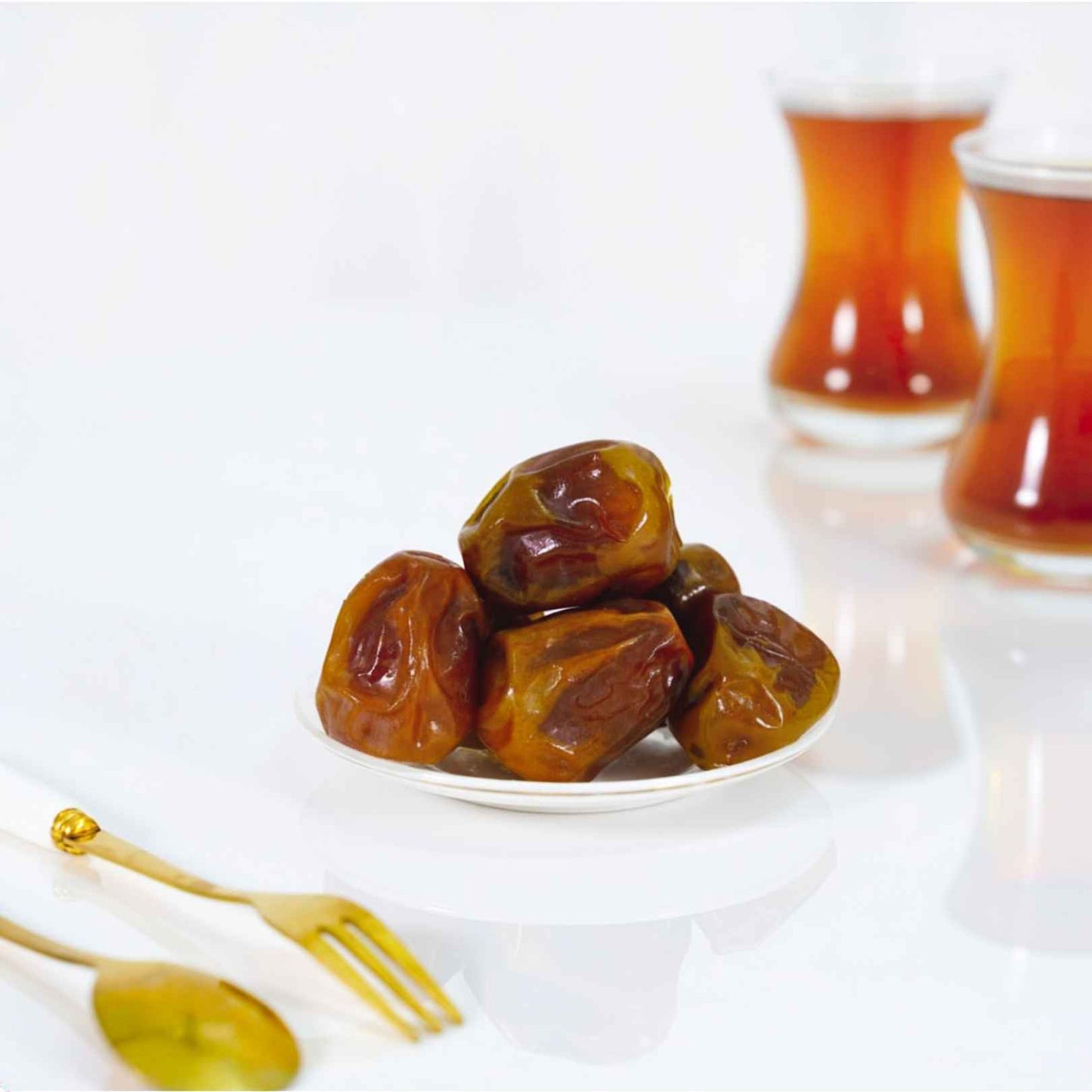 Sakkari Dates – Premium Saudi Arabian Dates