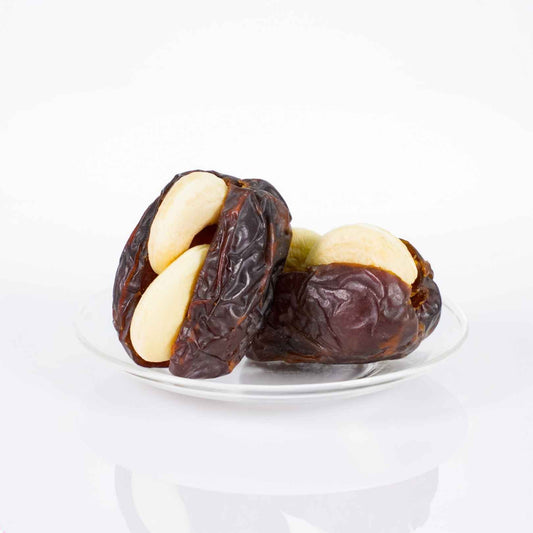 Stuffed Dates with Cashew – Premium Arabic Delight
