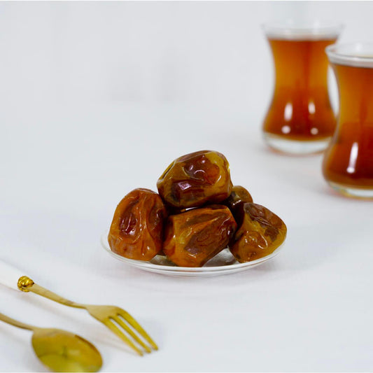 Sukkari Dates – Casa Pons premium golden Saudi Arabian dates with natural sweetness