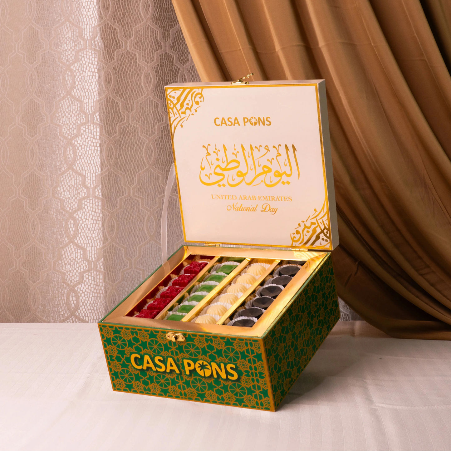 UAE National Day Gift Box – Green Small Edition