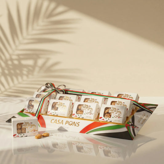 صينية توزيعات اليوم الوطني لدولة الإمارات العربية المتحدة