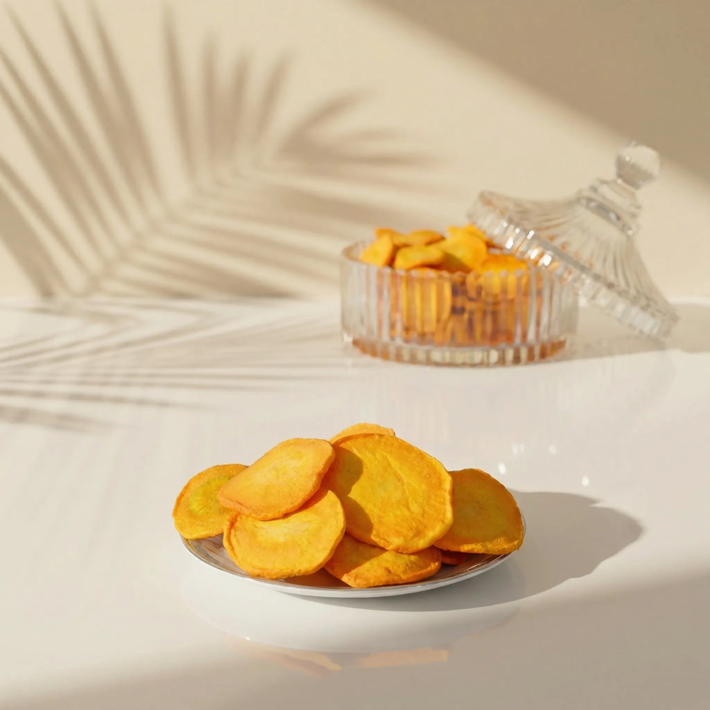 جزر مجفف - وجبة خفيفة نباتية حلوة ومقرمشة