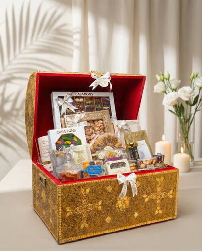 Tresor Gift Chest – Large Luxury Arabic Sweets & Premium Assorted Delicacies