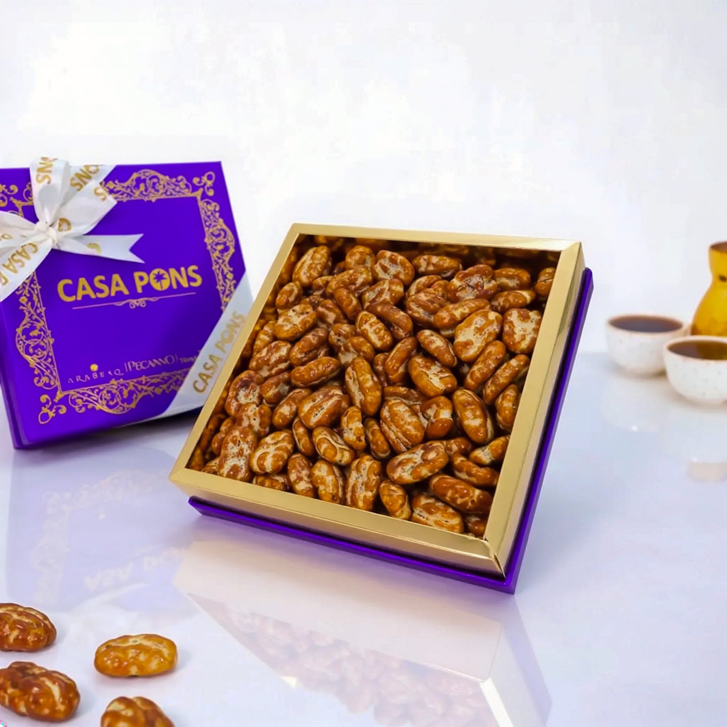 Large Pecan Caramel Gift Box – Blue Edition