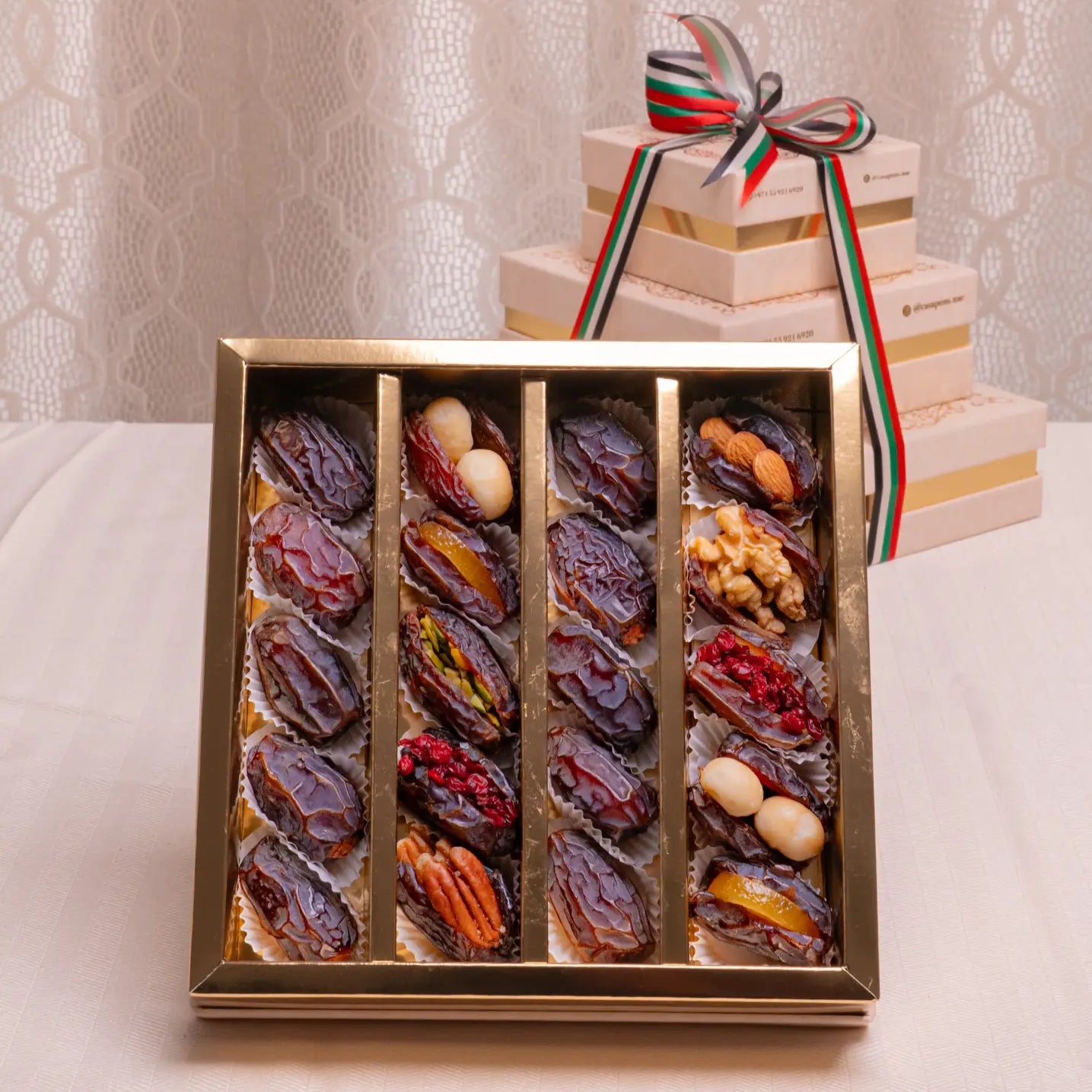Large Off White Luxury UAE Stuffed Dates Box