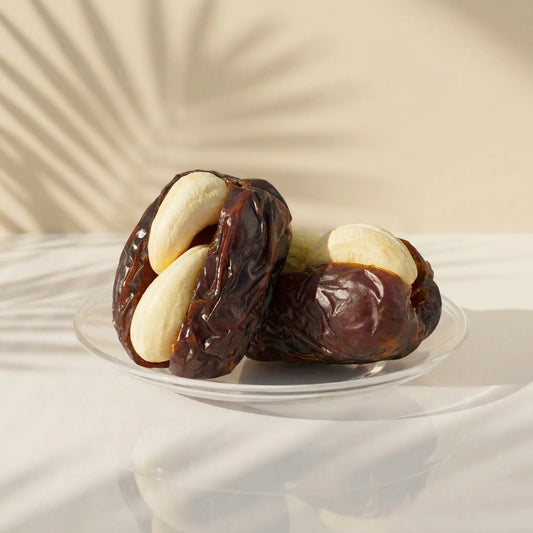 Stuffed Dates with Cashew – Premium Arabic Delight
